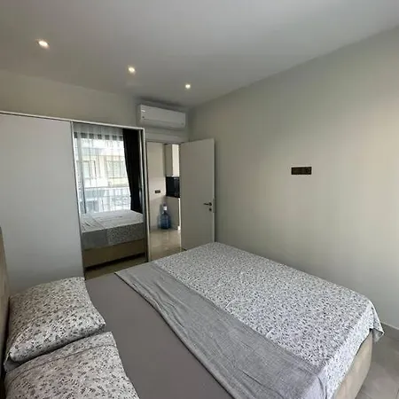 Apartment Twin Towers - First Line Sea - Private *
